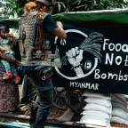 Benefiční koncert pro Food Not Bombs Myanmar
